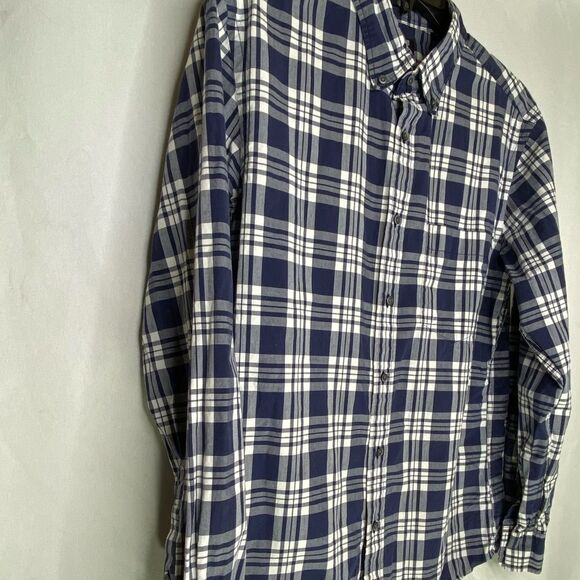 Uniqlo Plaid Cotton Button-Down Shirt - Picture 4 of 9